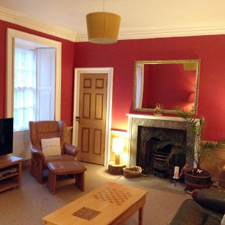 F1- Very Nice City Centre Apartment เอดินบะระ ภายนอก รูปภาพ