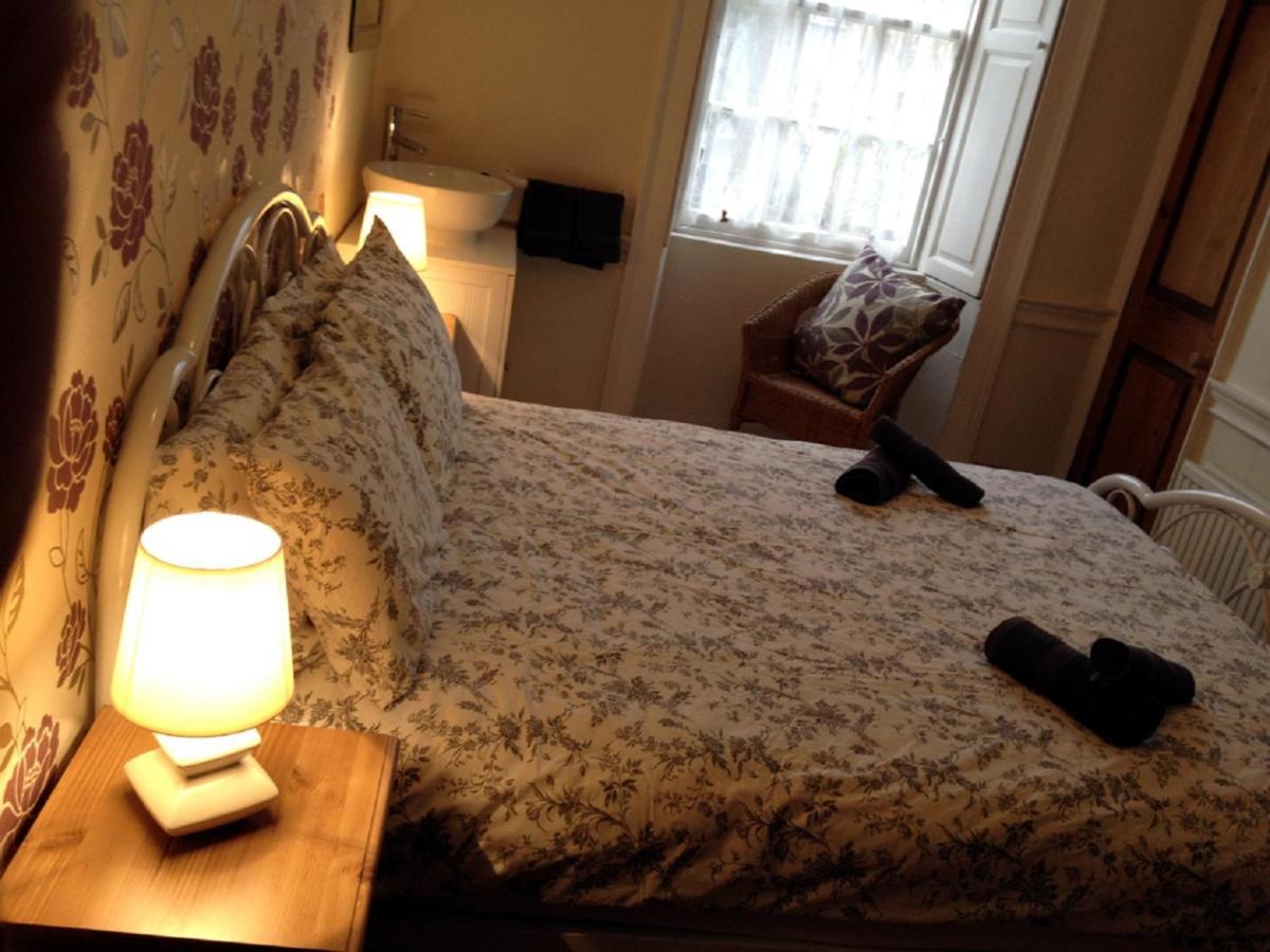 F1- Very Nice City Centre Apartment เอดินบะระ ภายนอก รูปภาพ